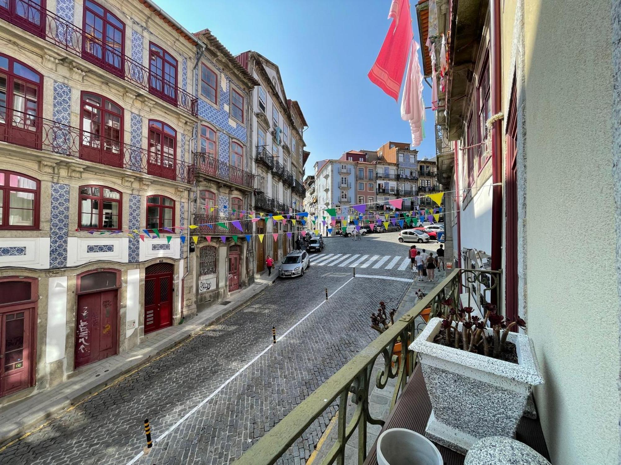 Historic Porto Balcony Hideaway - Taipas House 60 Apartment Luaran gambar
