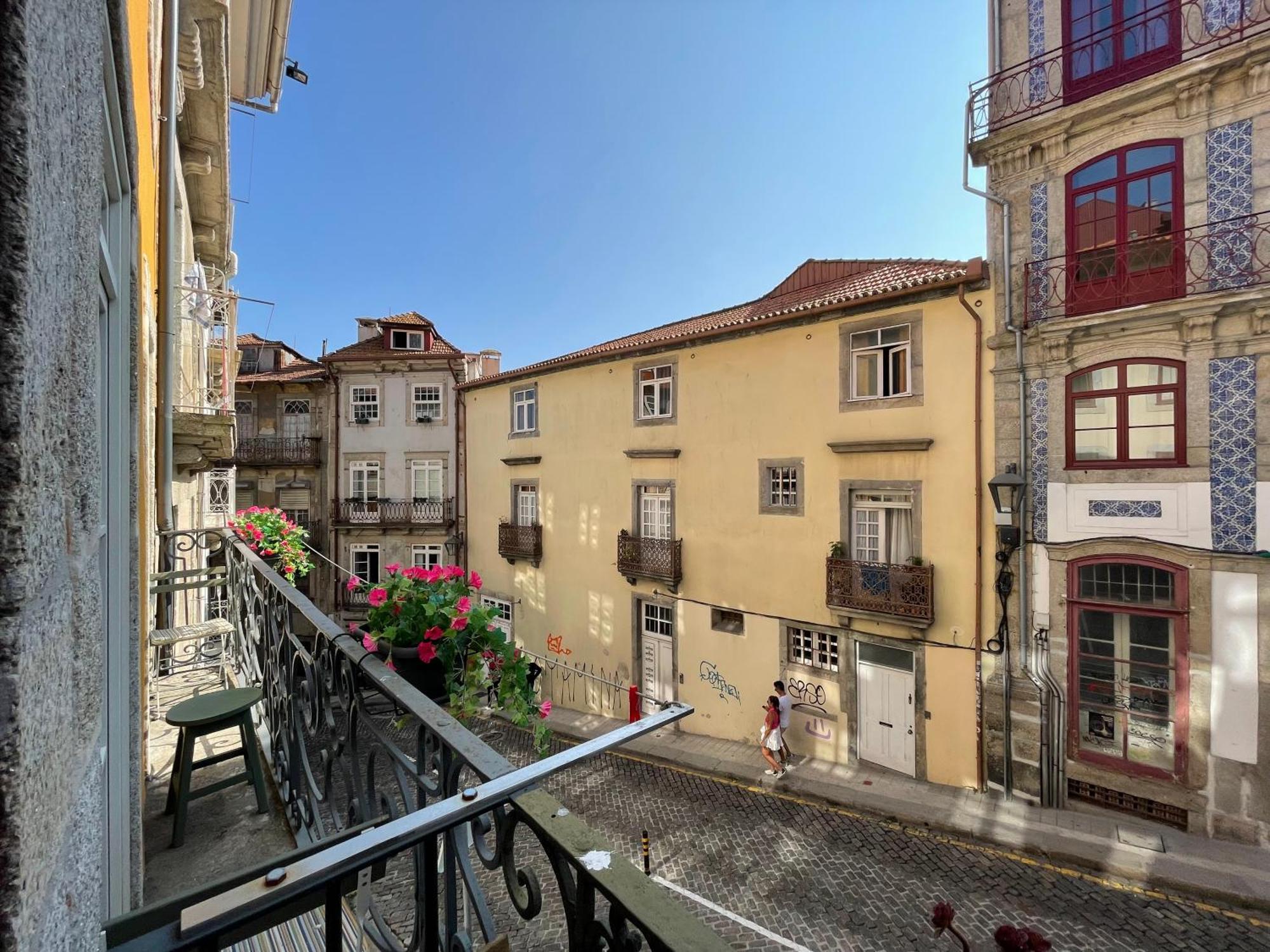 Historic Porto Balcony Hideaway - Taipas House 60 Apartment Luaran gambar