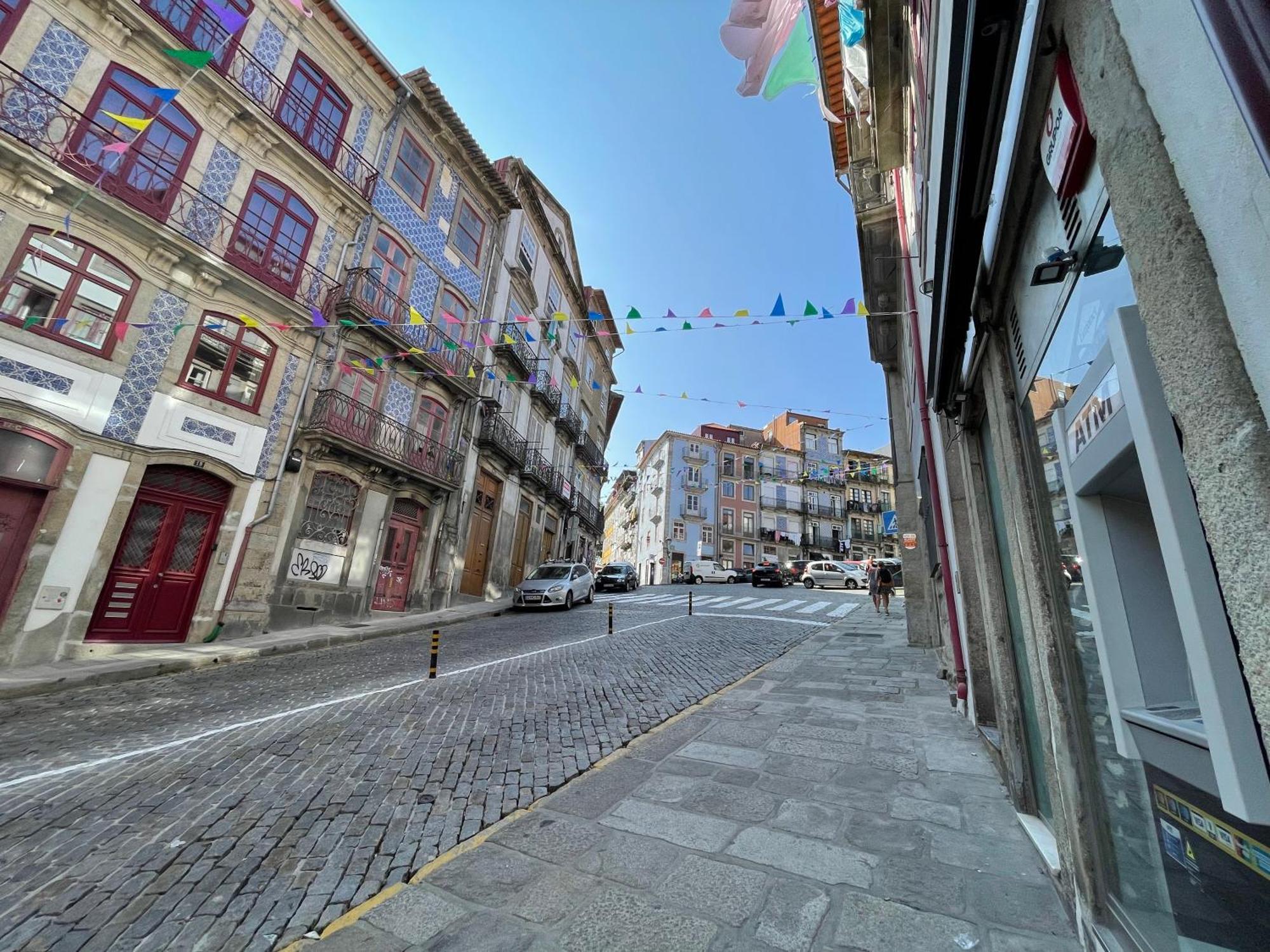 Historic Porto Balcony Hideaway - Taipas House 60 Apartment Luaran gambar